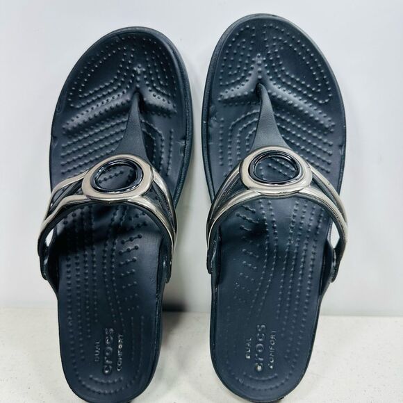 Crocs Retired -Sanrah Beveled Circle Slide Sandal Women's Size 7 Black - Picture 6 of 7